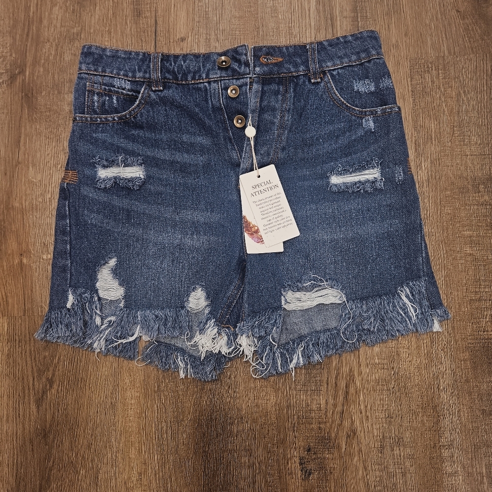NWT CHELSEA & VIOLET Raw Hem Distressed Ripped Denim Mom High Waist Shorts 25